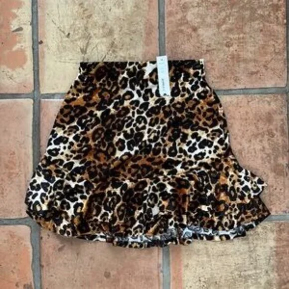 🌸 New AQUA ✨ Leopard Print  Velvet Ruffle Tiered Mini Skirt - Picture 3 of 5